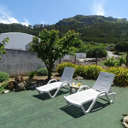 Casa Do Avo In Montejunto Hétvégi ház *