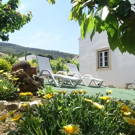 Casa Do Avo In Montejunto منزل ريفي Cadaval