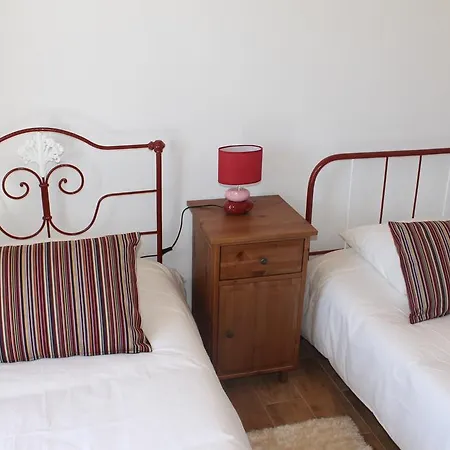 Casa Do Avo In Montejunto Landsted