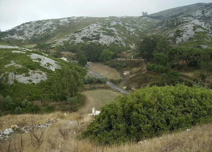 Venkovský dům Casa Do Avo In Montejunto